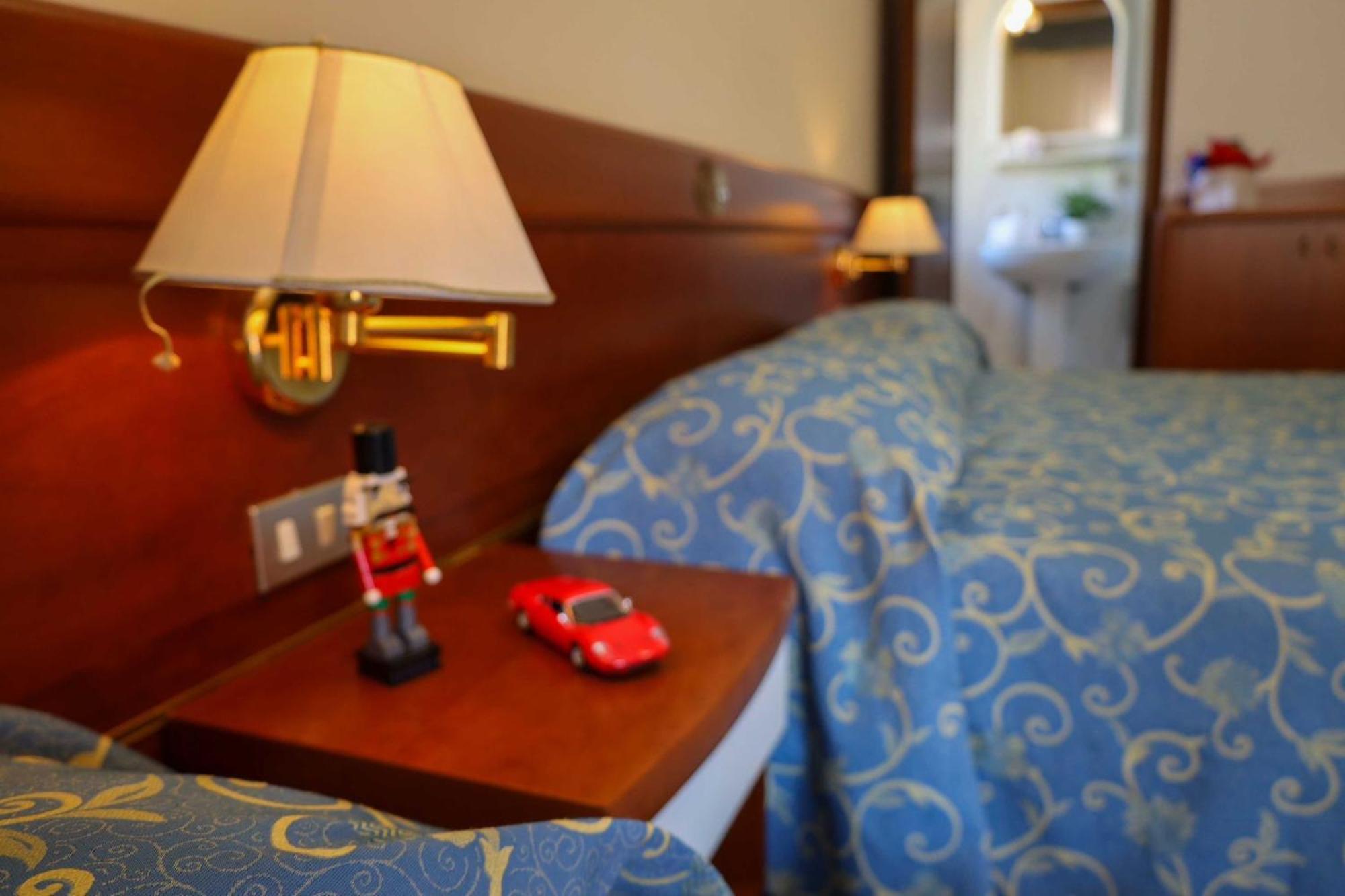 Easy Hotel Meryon Sottomarina Ngoại thất bức ảnh