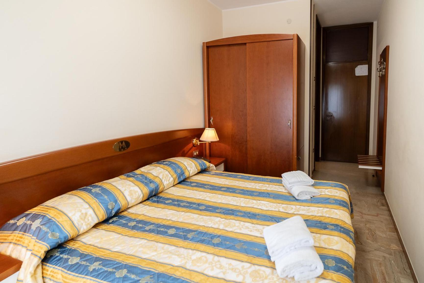 Easy Hotel Meryon Sottomarina Phòng bức ảnh